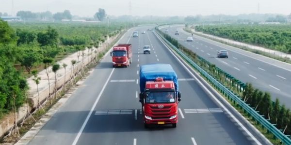 柴机油销售统计.jpg 柴机油新渠道:商务运输行业,散户消失车队涌现