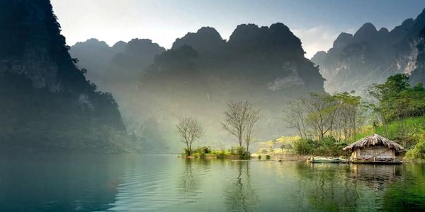 润滑油手册设计.jpg 润滑油企业如何参展才能取得成效?